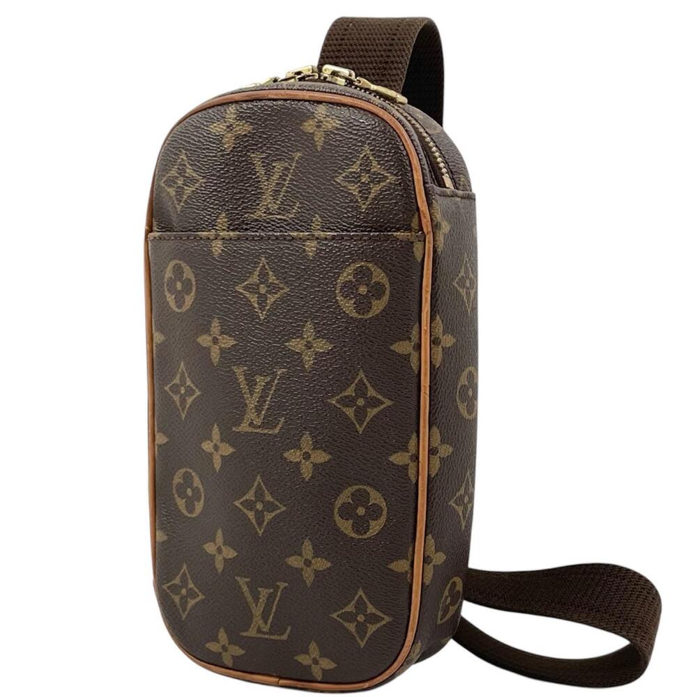 LOUIS VUITTON Pochette Gange Monogram Body Bag Brown